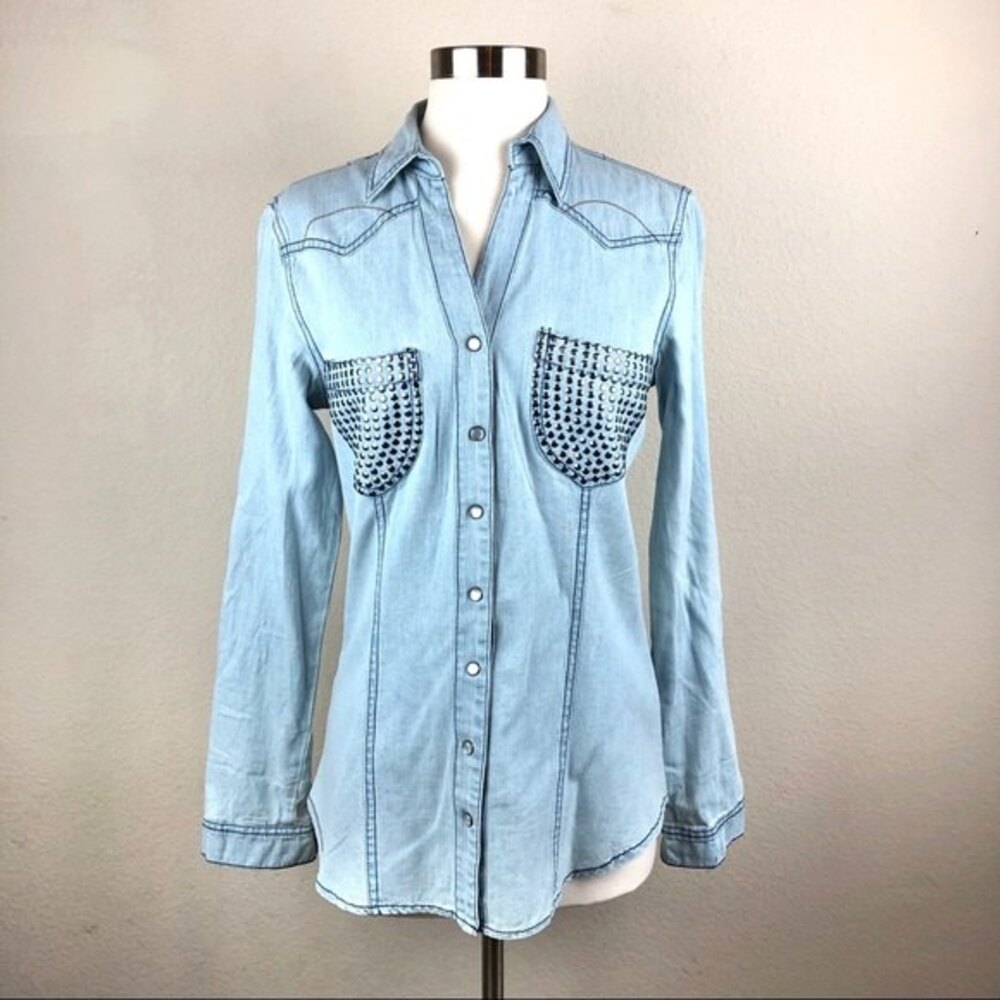 RD Light Wash Denim Long Sleeve Snap Button Top